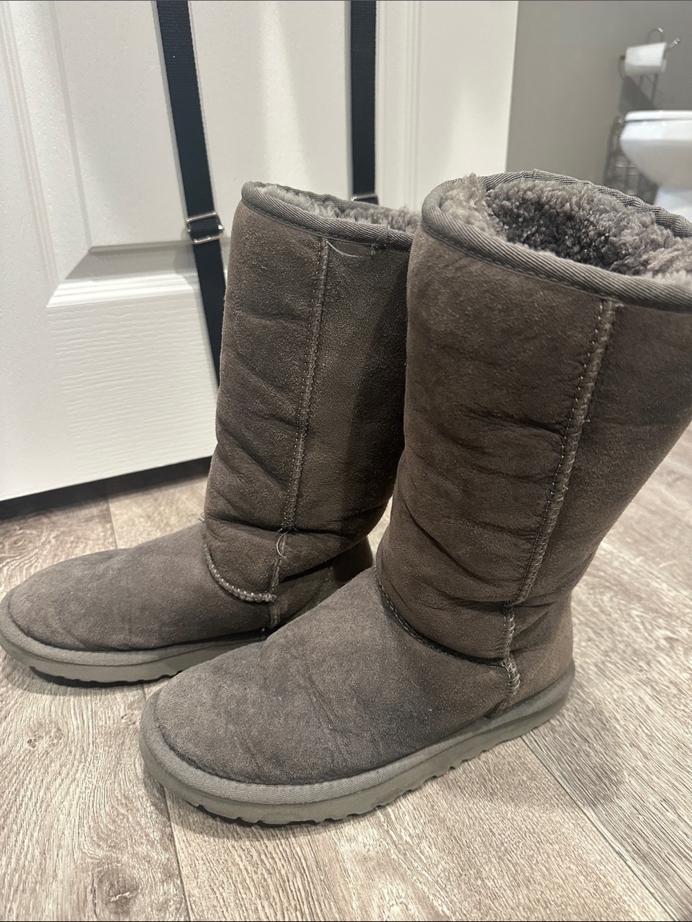 UGG Classic Tall Grey